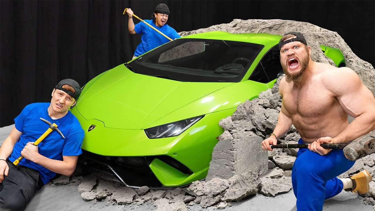 Первый, кто добыл Lamborghini, забирает его себе