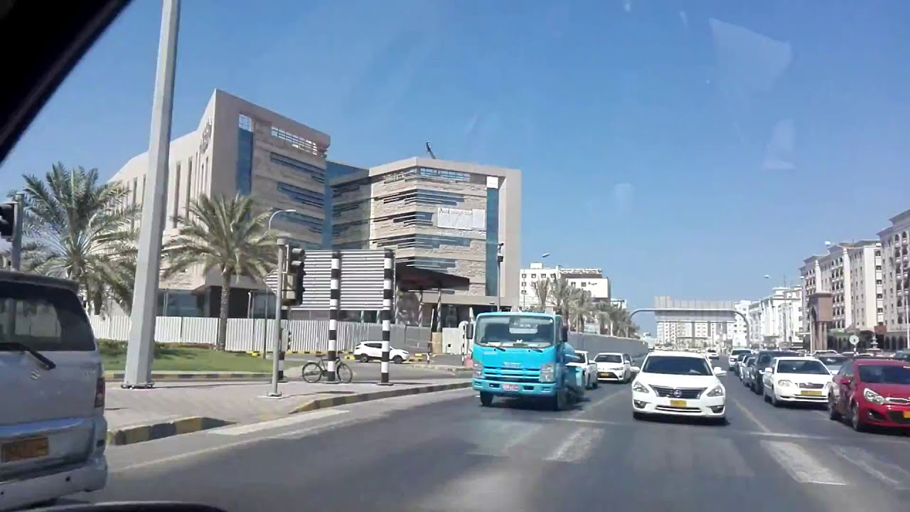 Driving around Muscat - Visit Oman