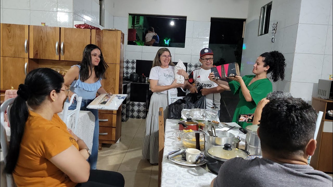 AS MULHERES DA FAMILIA DANTAS GANHARAM PRESENTES 🎁! ! TEVE ANIVERSÁRIANTE E FILA DE PRESENTES 