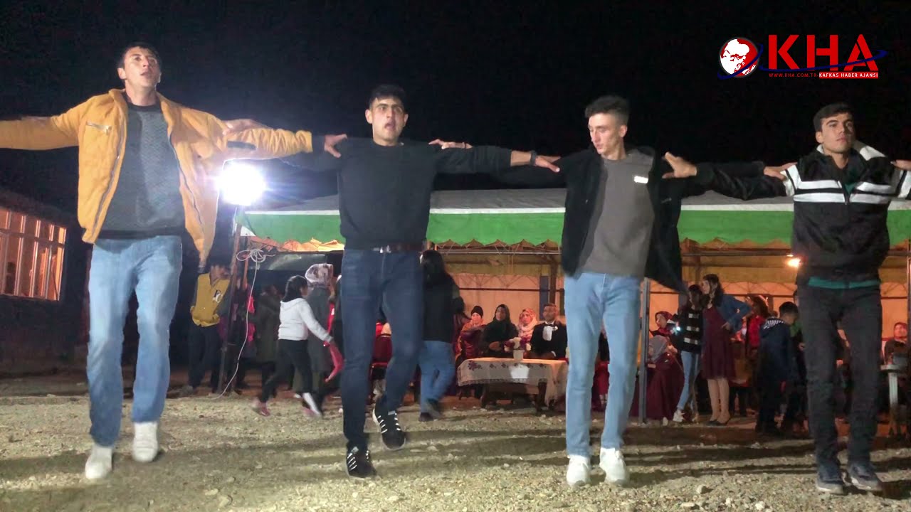 Gençler düğünde coştu - Esenyayla Akyaka