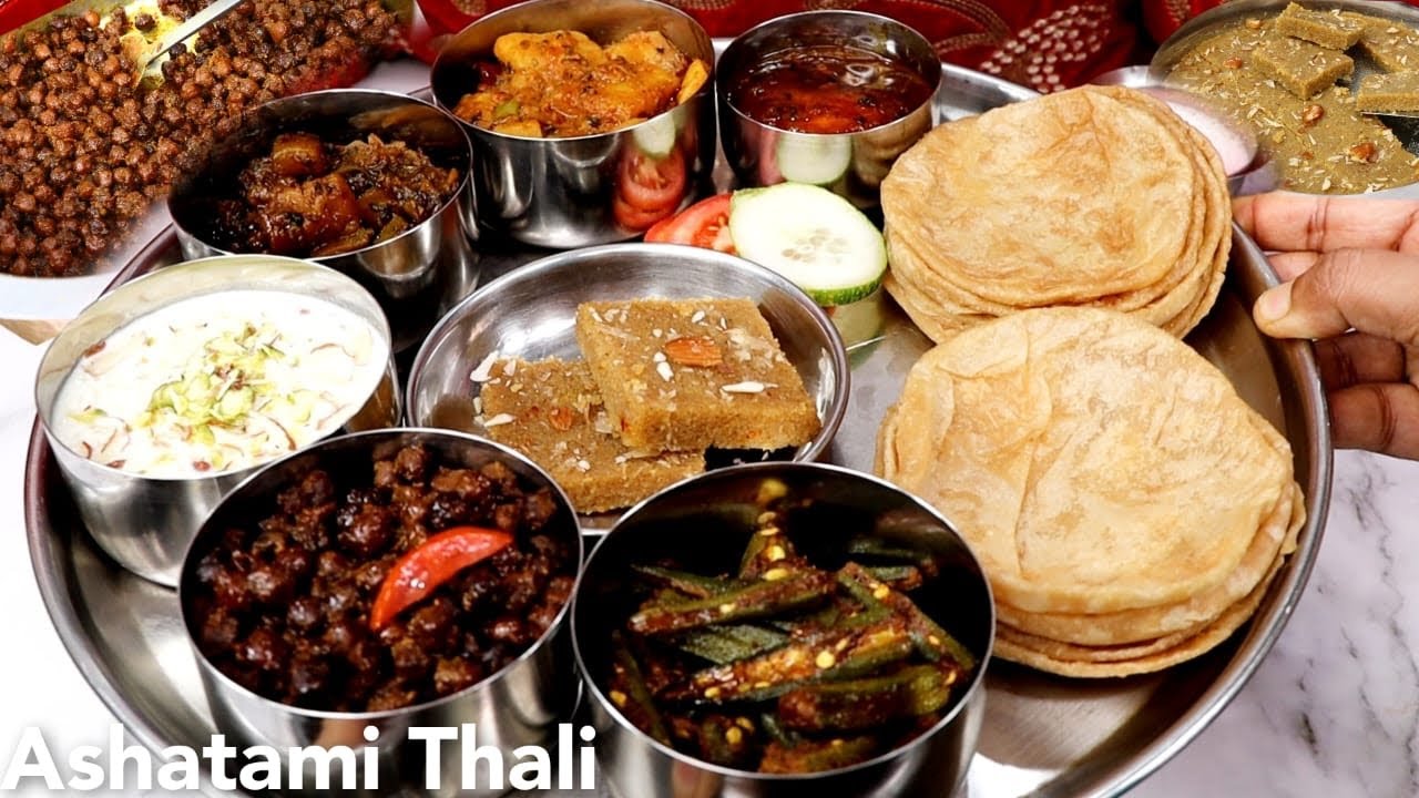 Navratri Thali | नवरात्रि थाली | Ashtami Navmi Thali | Kala Chana, Halwa, Puri, Prasad Thali