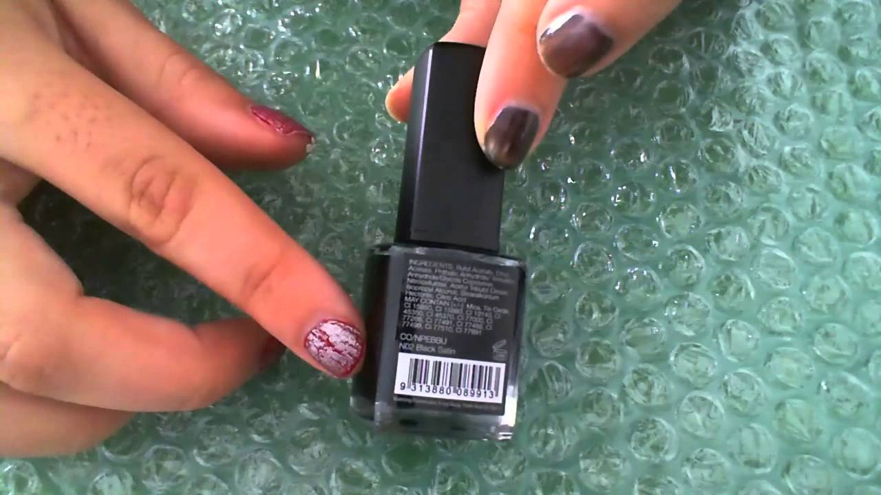 6 Black nail polishes - Which one is the blackest black?