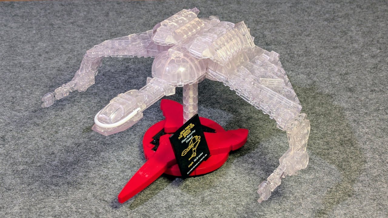 I built BlueBrixx Star Trek set 105439: Klingon Bird-of-Prey (Cloaked)