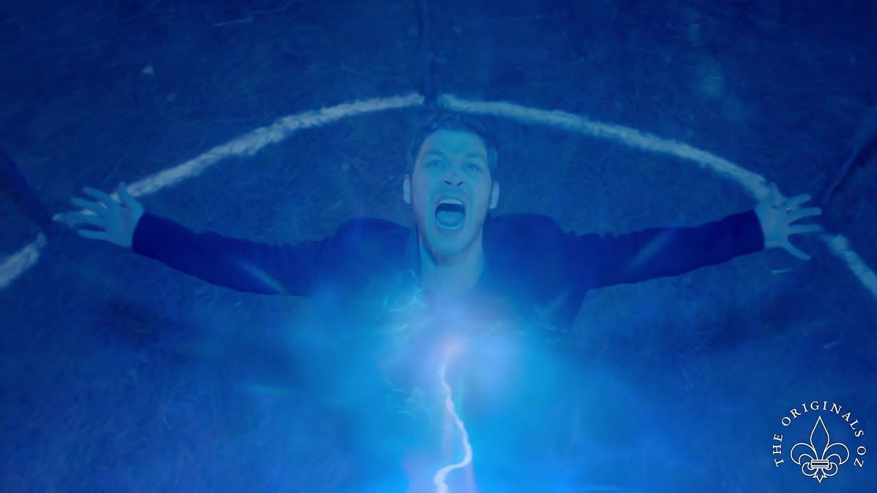 The Originals 5x12 Hope turn into a wolf. The Hollow is put into Klaus