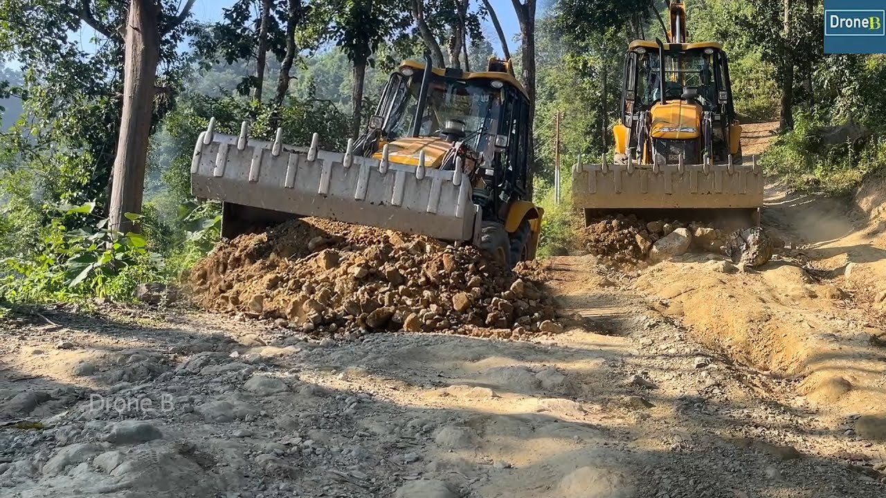 Fixing Mountain Busy Damaged Road with Limited Soil JCB Backhoe