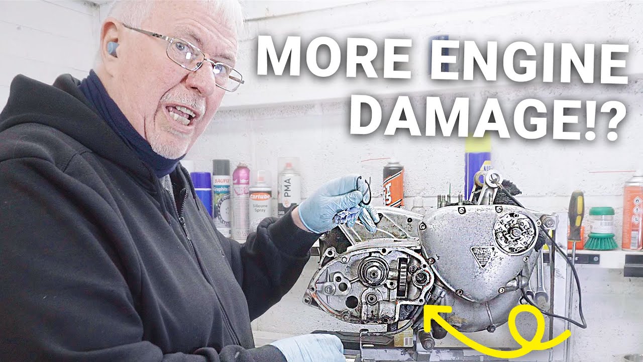 Снятие боковой крышки коробки передач Triumph T140 и обнаружение серьёзной проблемы | Сборка снег...
