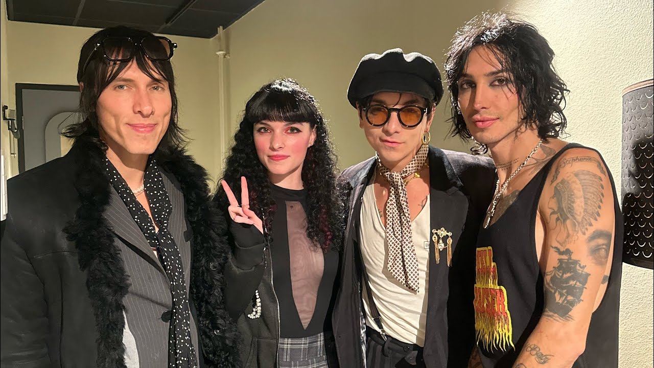 Interview with Palaye Royale!! 🖤