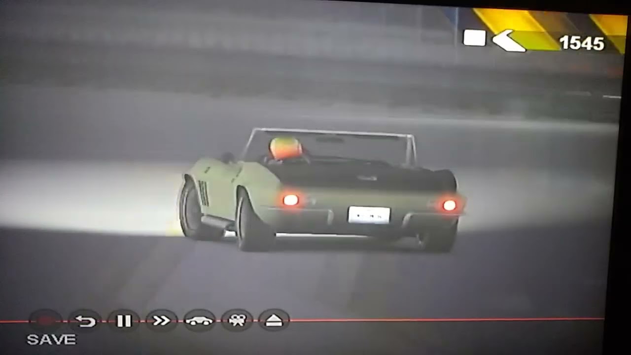 Project Gotham Racing 2: Lower Wacker Run Expert Race at Chicago in a Yellow Corvette Stingray