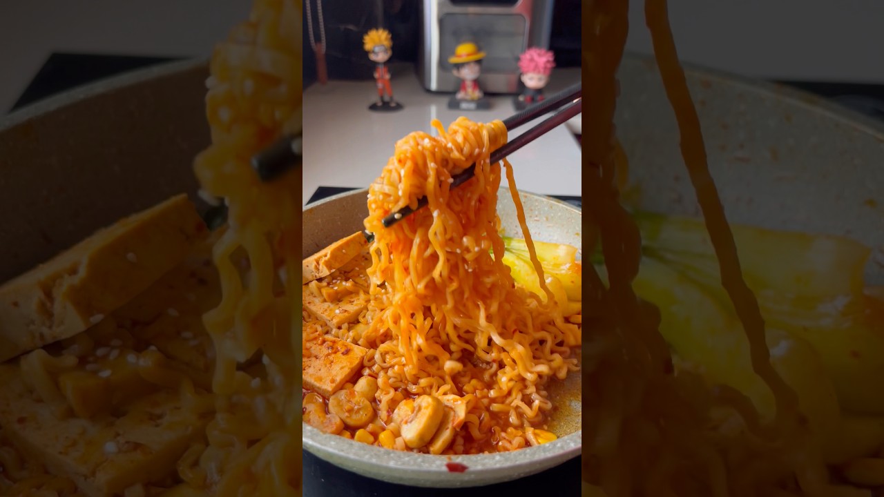👌 The ULTIMATE Korean noodle&rsquo;s Ramen Bowl | Restaurant Style at Home!  🇰🇷 🍜🔥