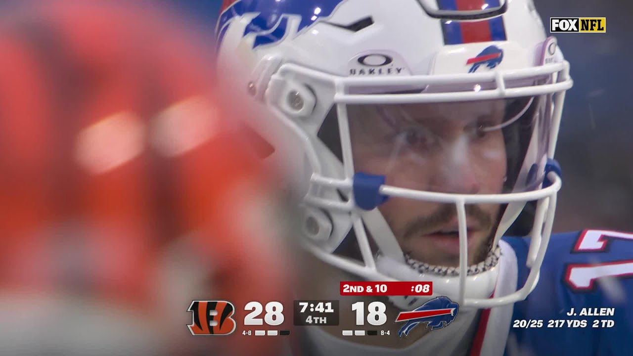 40-yard scramble TD! Allen turns into a superhero for a Buffalo score