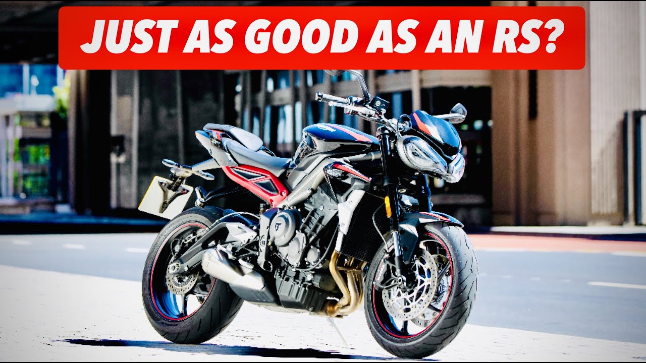 2021 Triumph Street Triple R Review | How Much Better is the RS Model? (Comparison)