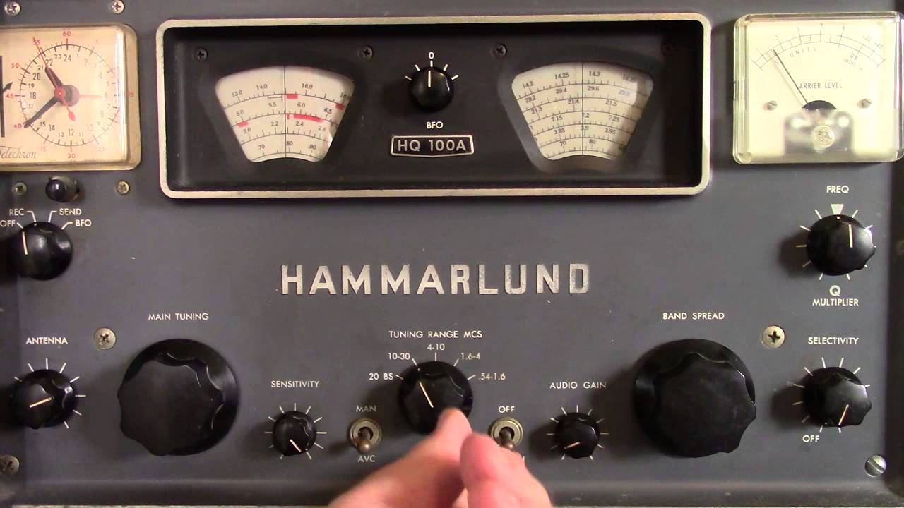 Hammarlund HQ 100A Shortwave Receiver (1962)