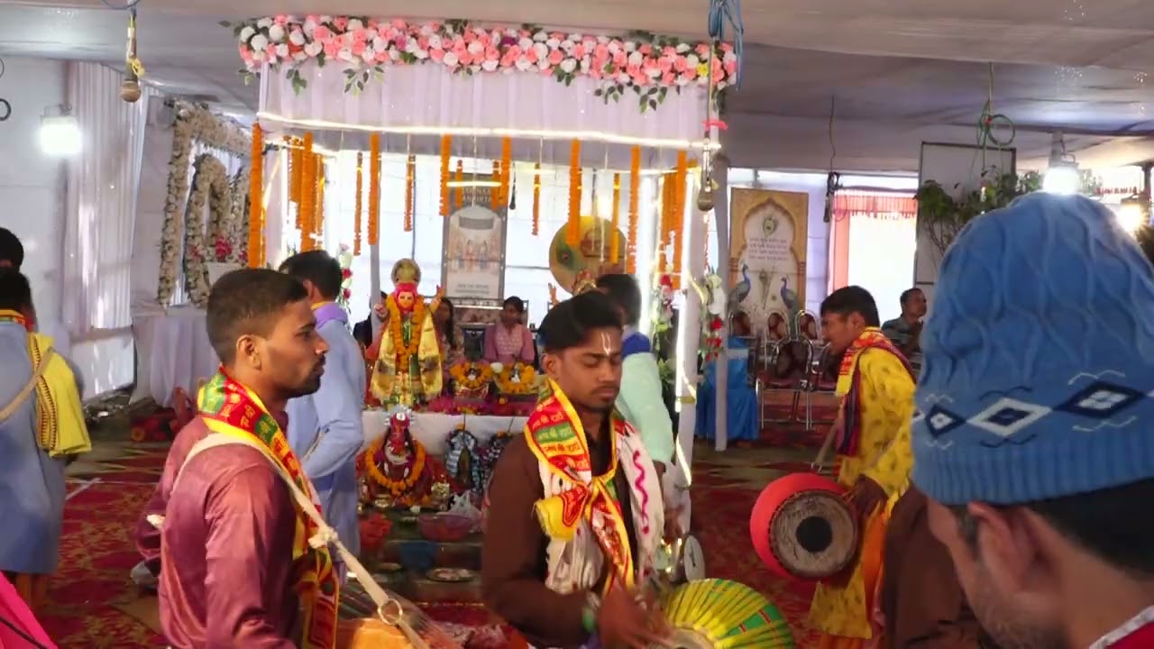 hare krishna hare rama sankirtana