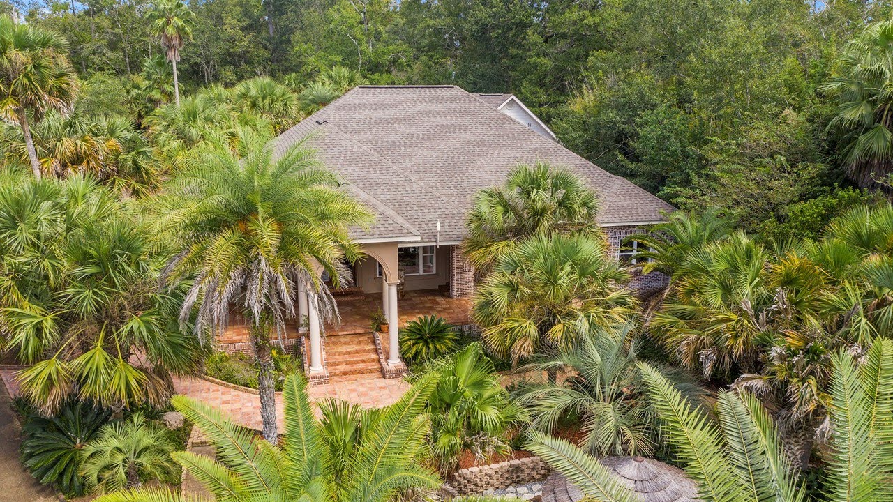 10600 Derry Ln, Ocean Springs MS  39564