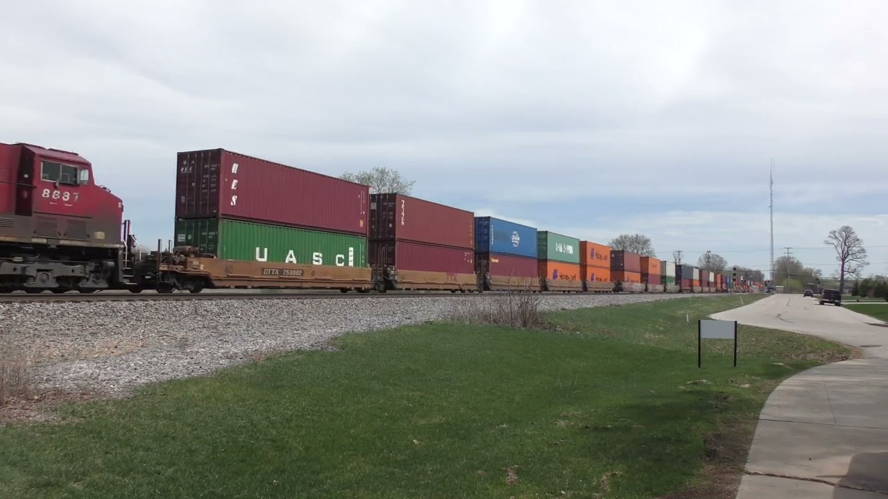 4 15 2023 5 Duplainville WB CP 8507 CP 8581 Stack Train CP 149