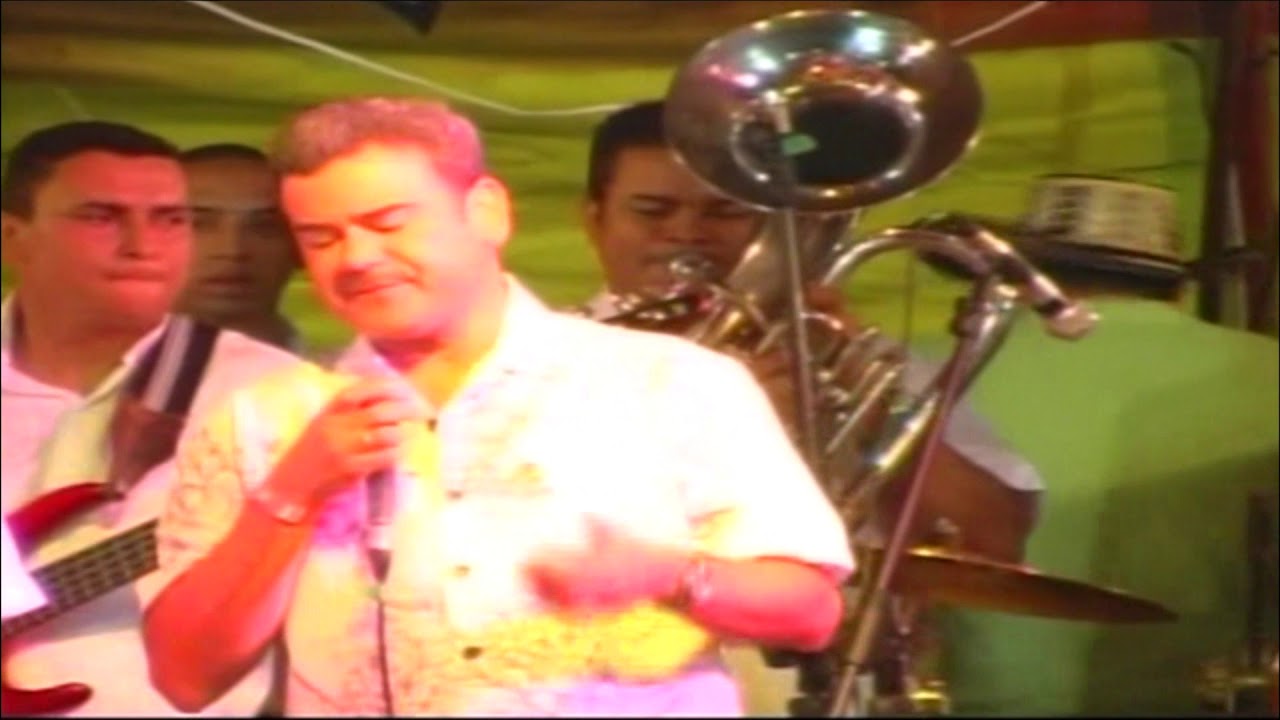 video exclusivo   por loco y artista    Ivan villazon y saul