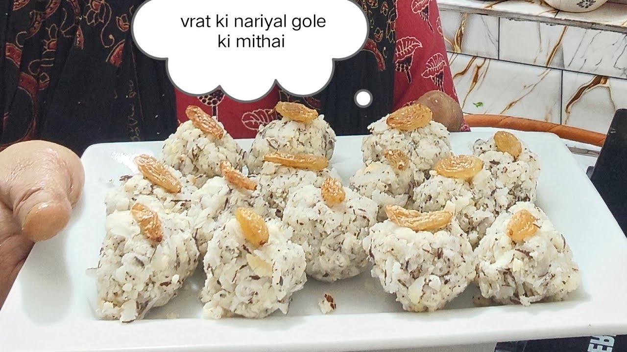 Vrat ki nariyal gole ki mithai 🤤🧑‍🍳🤤#food #tastyindia #recipe #tasteofindia #indianfoodmadeeasy 