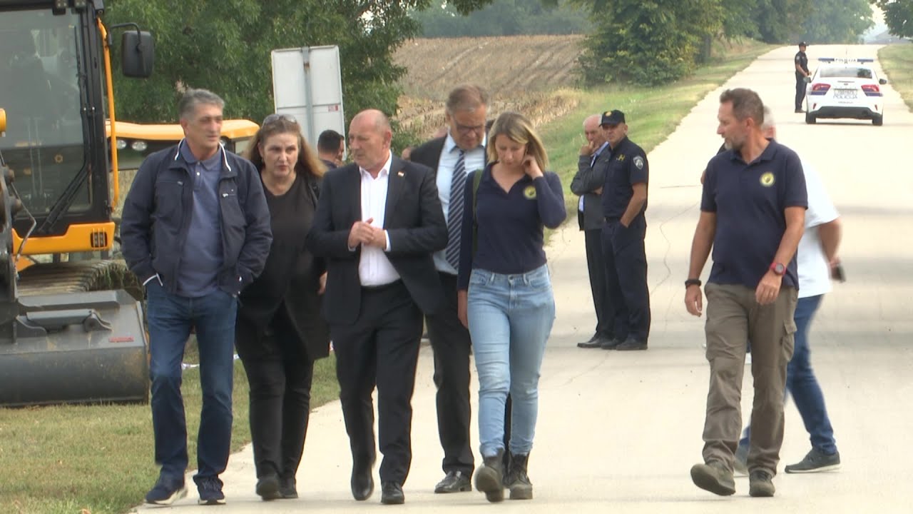 Na Ovčari kod Vukovara pronađena masovna grobnica s posmrtnim ostacima tri osobe