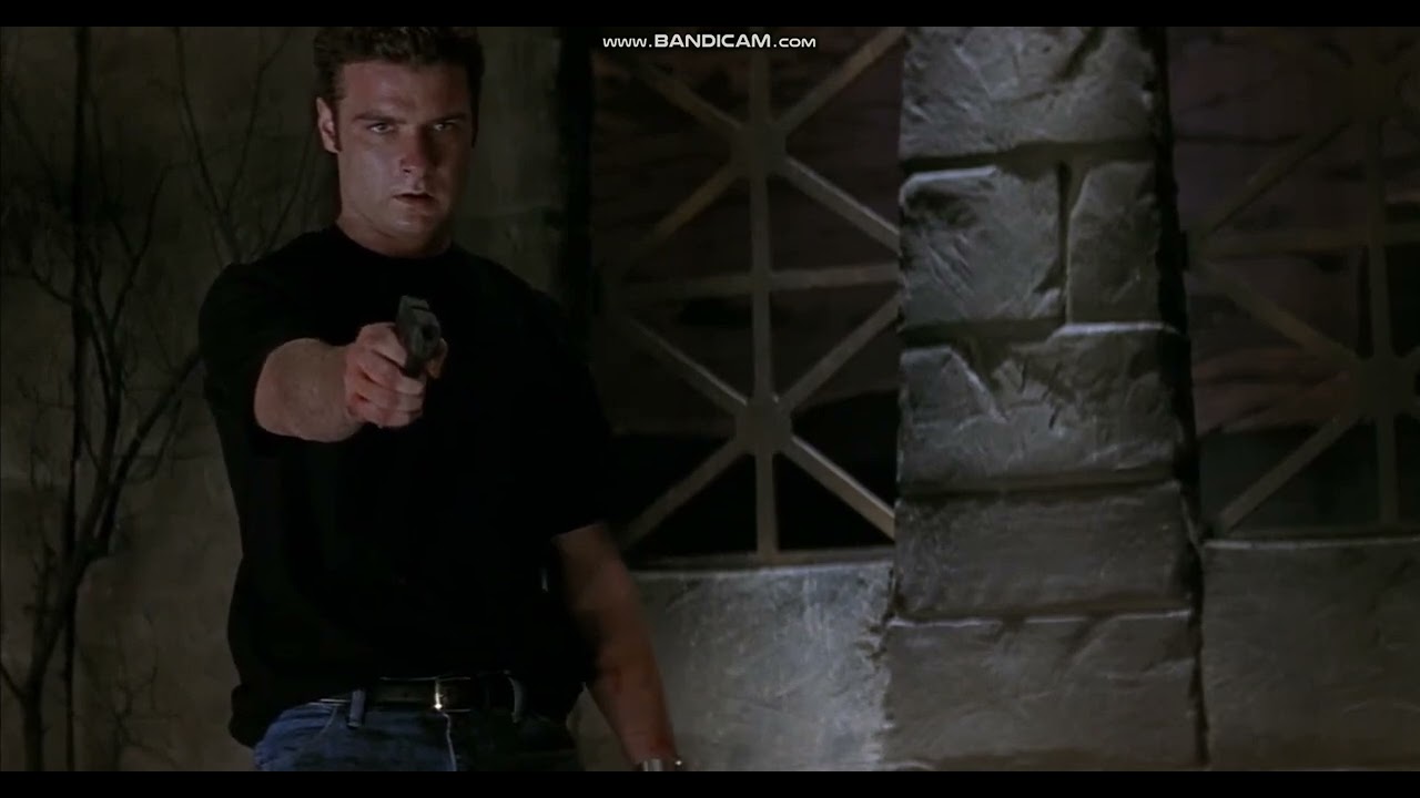 Scream 2 (1997) Cotton Weary Shoots Nancy Loomis