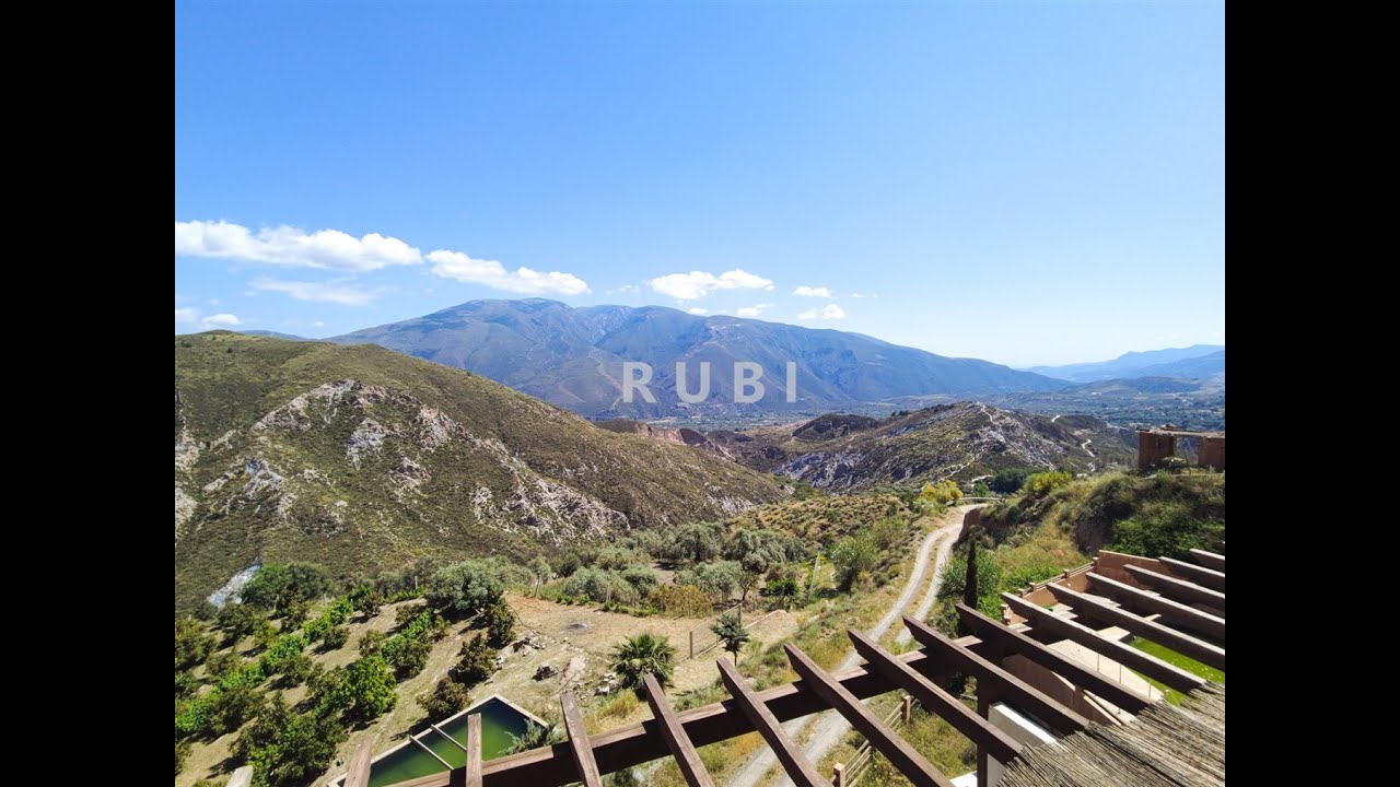 SOLD.  Apartment In The Alpujarras  - Carat&aacute;unas.