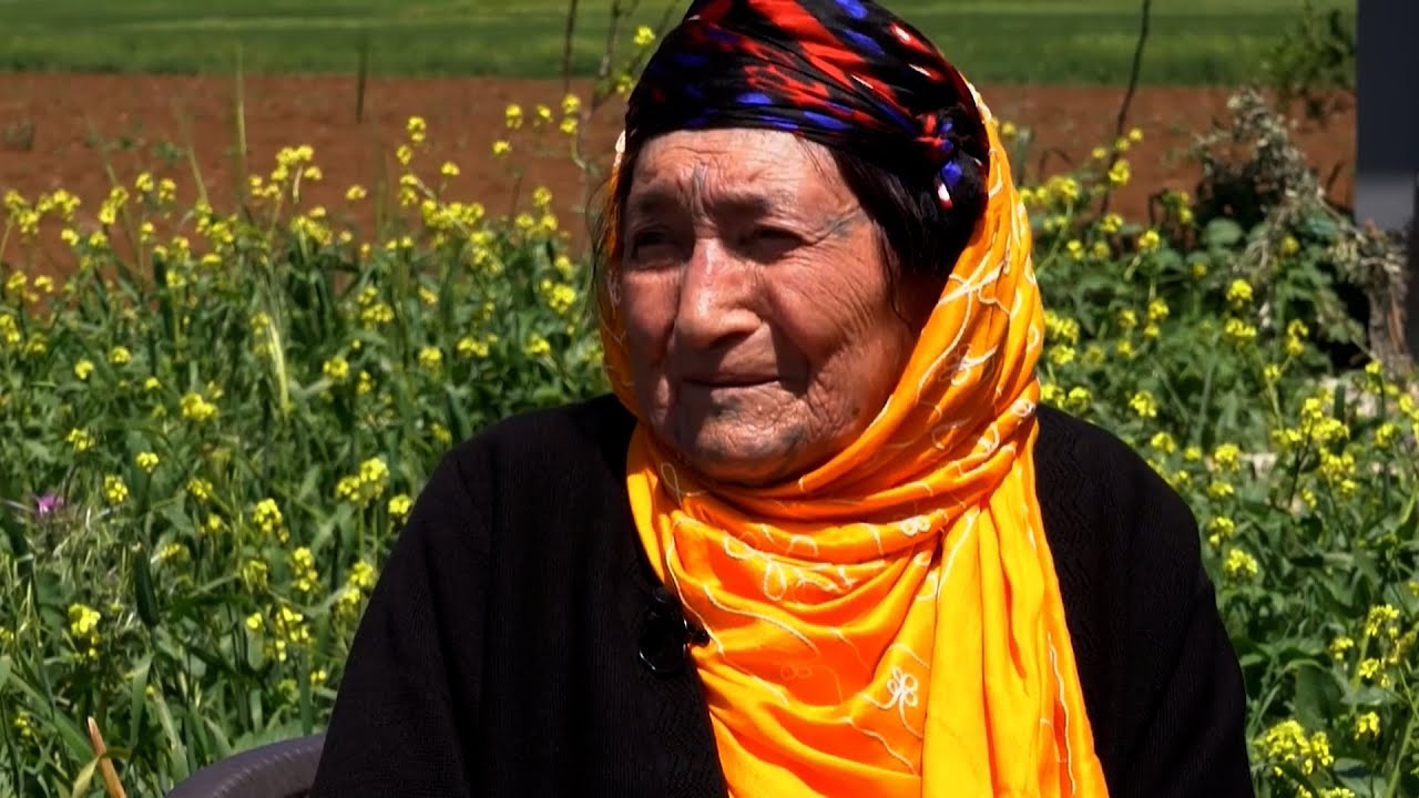 Dengbêja Kurd Eda Mehdo li Wêranşarê hat definkirin