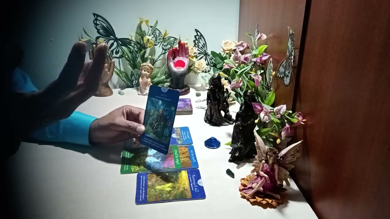 LIBRA! TÚ VERDADERO DESTINO APARECE! ALGO ENORME SE DESCUBRIRÁ, EL AMOR SERÁ INEVITABLE! 