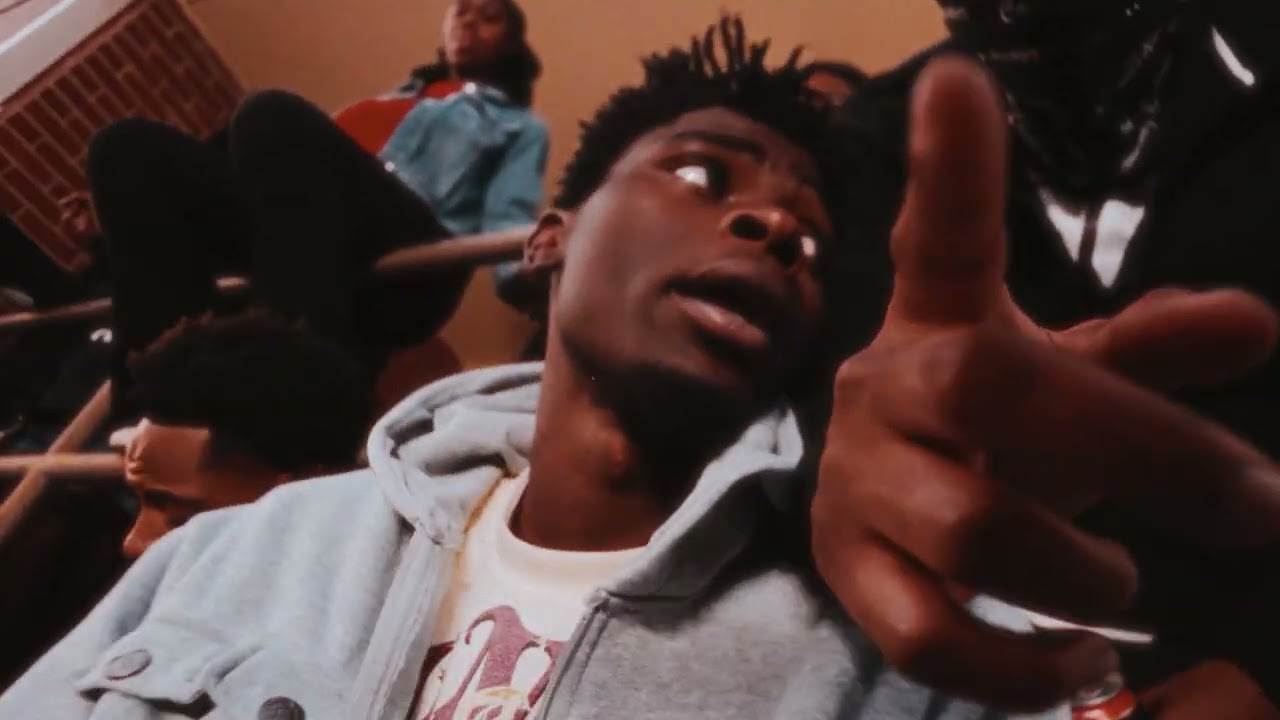 MegaReckless -“Whats Happenin”(Ft.Lil M4 , Slinky 6e)