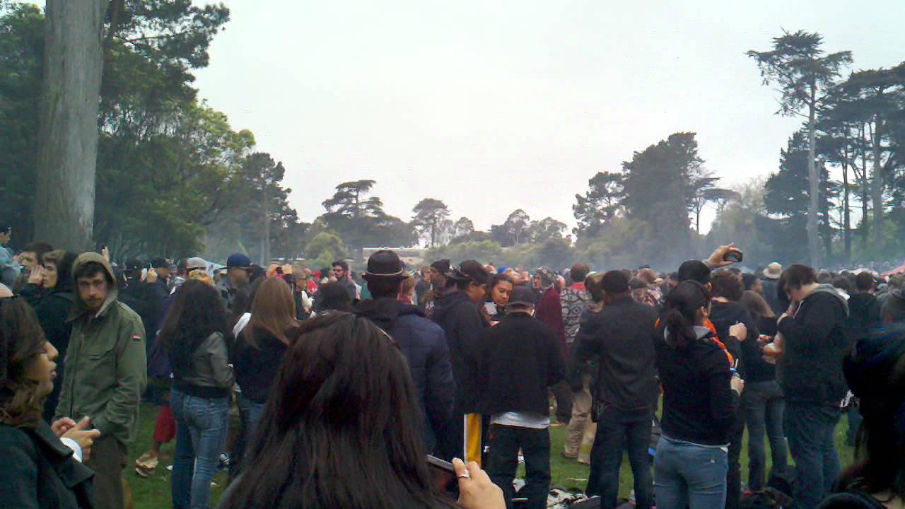 Smoking weed biggest 420 session hippie hill in SF