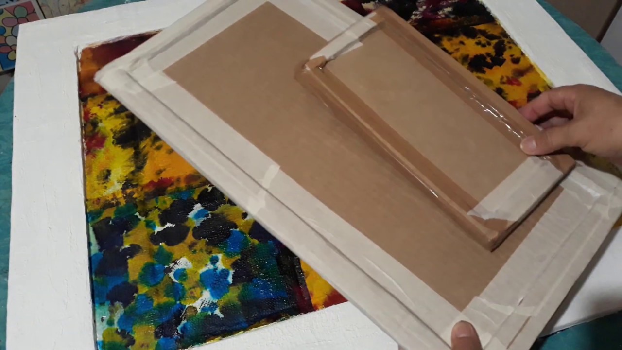 Fiz outro Quadro Maior Pra Sala com Papelao