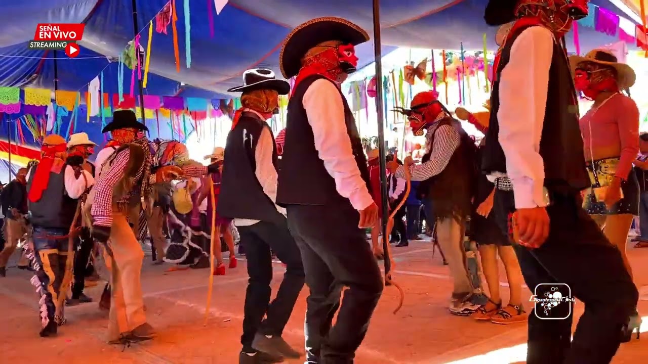 Mascaritas Nueva Generación - Carnaval Indígena 2025 en San Juan Colorado, Jamiltepec, Oaxaca.
