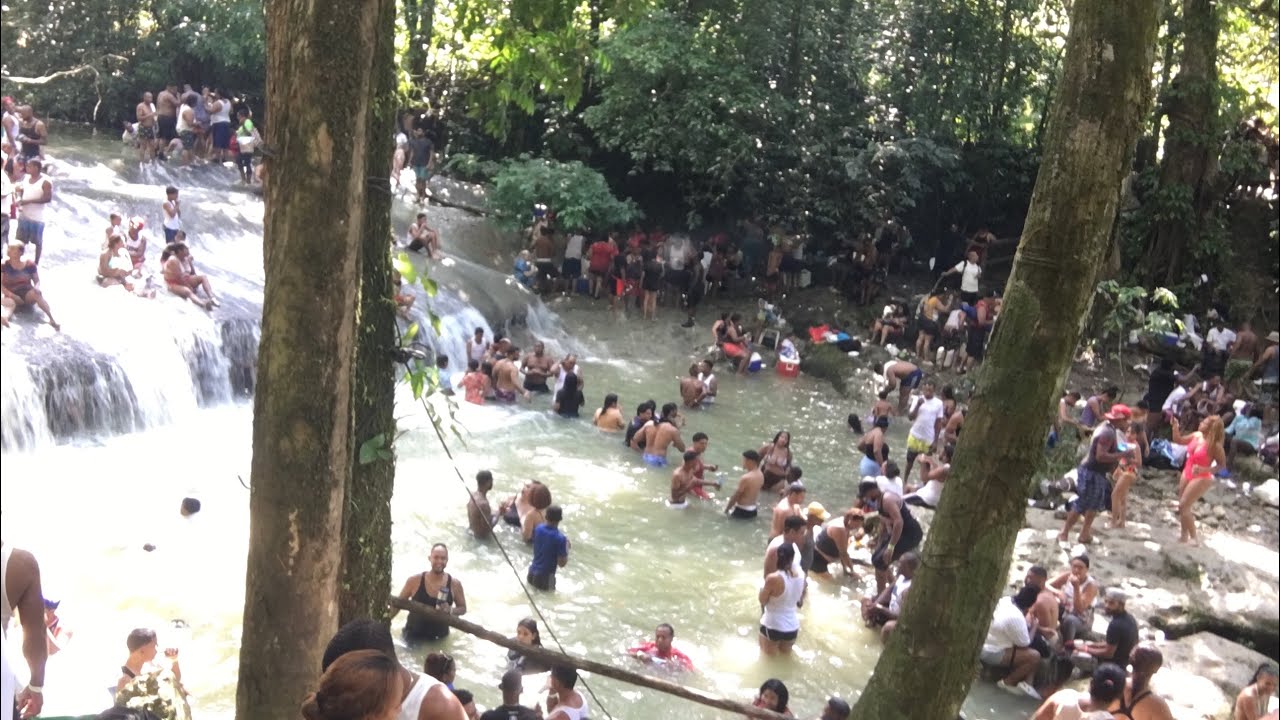Ve a conocer el río  sonador Puerto Plata Yasica￼ RD￼