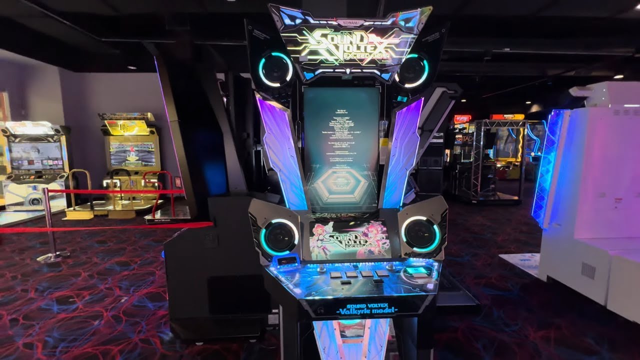 Round1 Bowling & Arcade (Galleria at Crystal Run), Middletown NY, arcade walkthrough, March 2024
