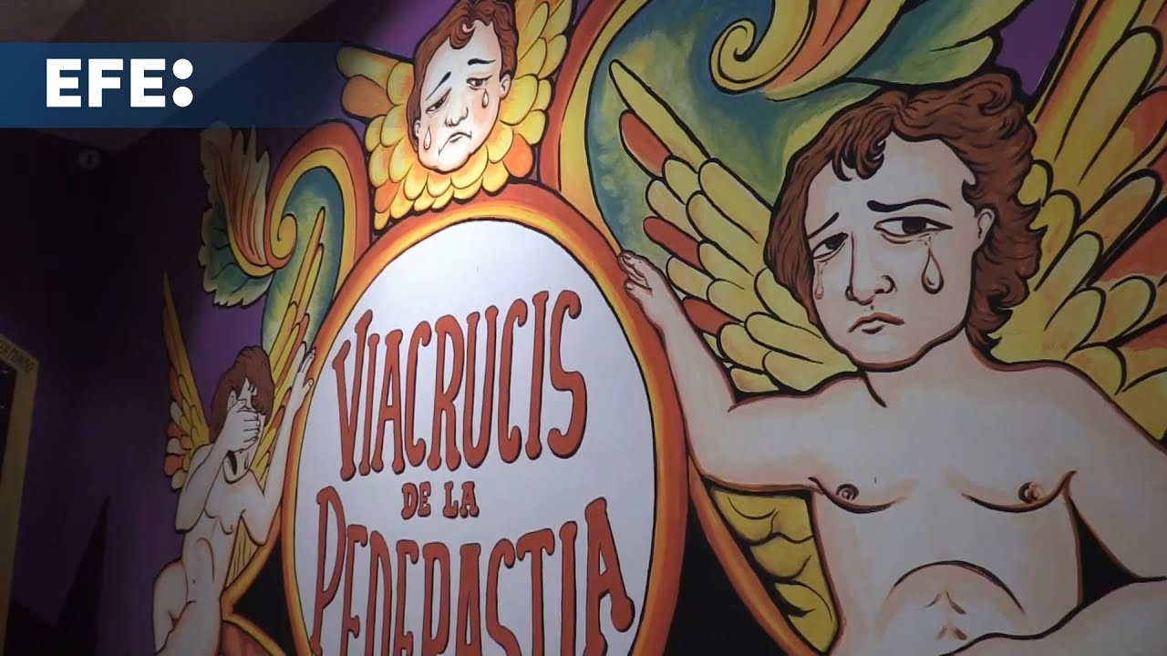 Una muestra de arte en Bolivia refleja abusos de sacerdotes en el 'Viacrucis de la pederastia'