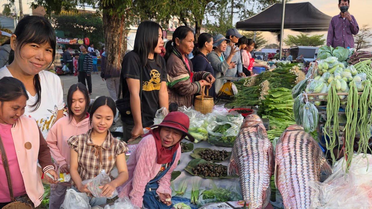 บรรยากาศบ้านๆ EP 02 ตลาดนัดวันอาทิตย์บ้านหัวนา อำเภอเขมราฐ อุบลราชธานี