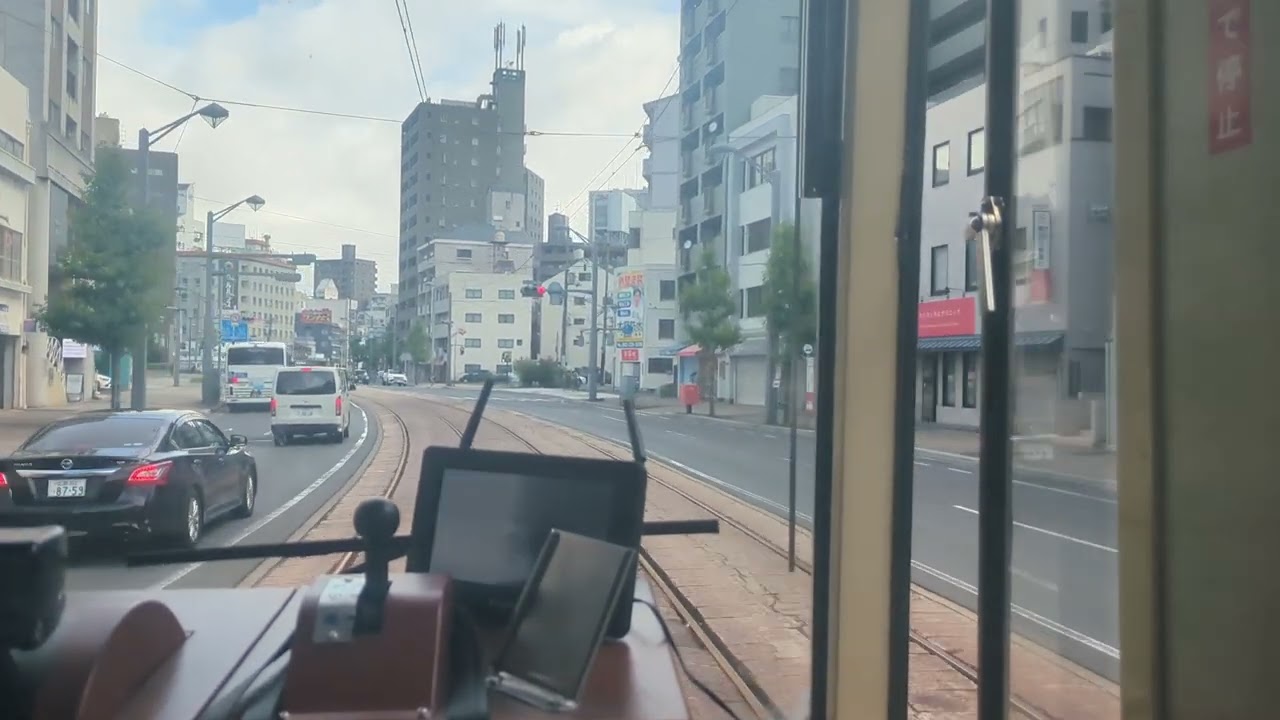 [三菱SiC?]   800形前面展望