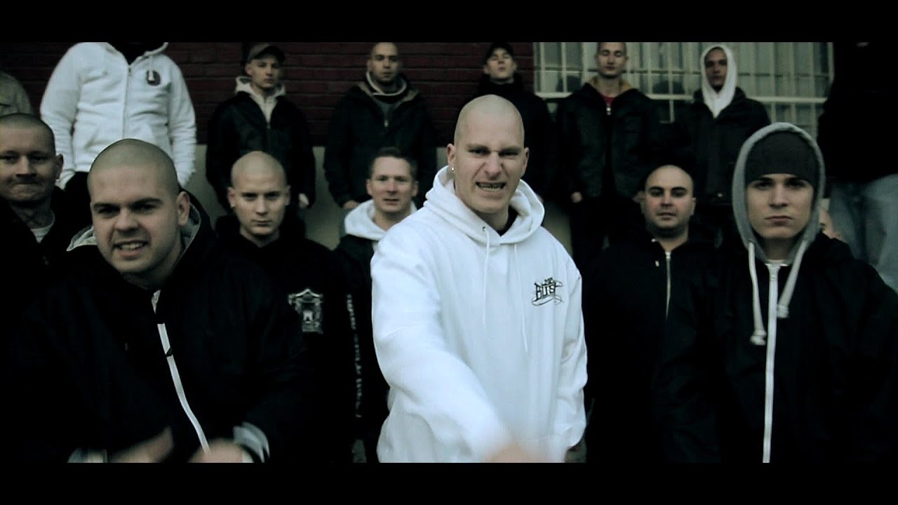 Awful feat. AK26 - Bomba | EXCLUSIVE VIDEO