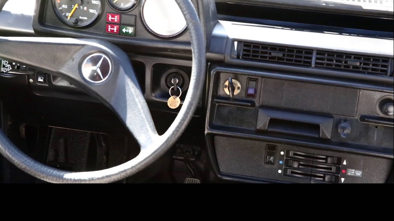 Gauges and DASH explanation of a Mercedes 240GD WOLF G-wagon