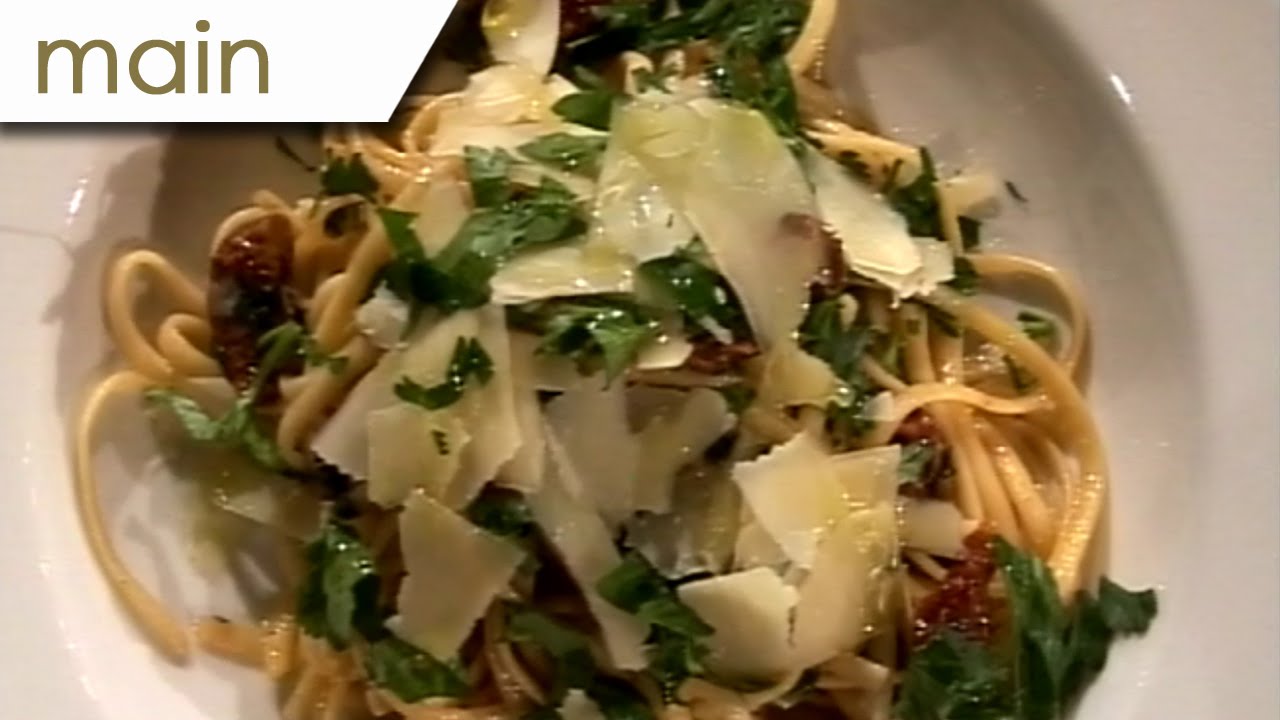 Trenette with dried tomatoes - Silent Cooking with Patrick Müller (with recipe)