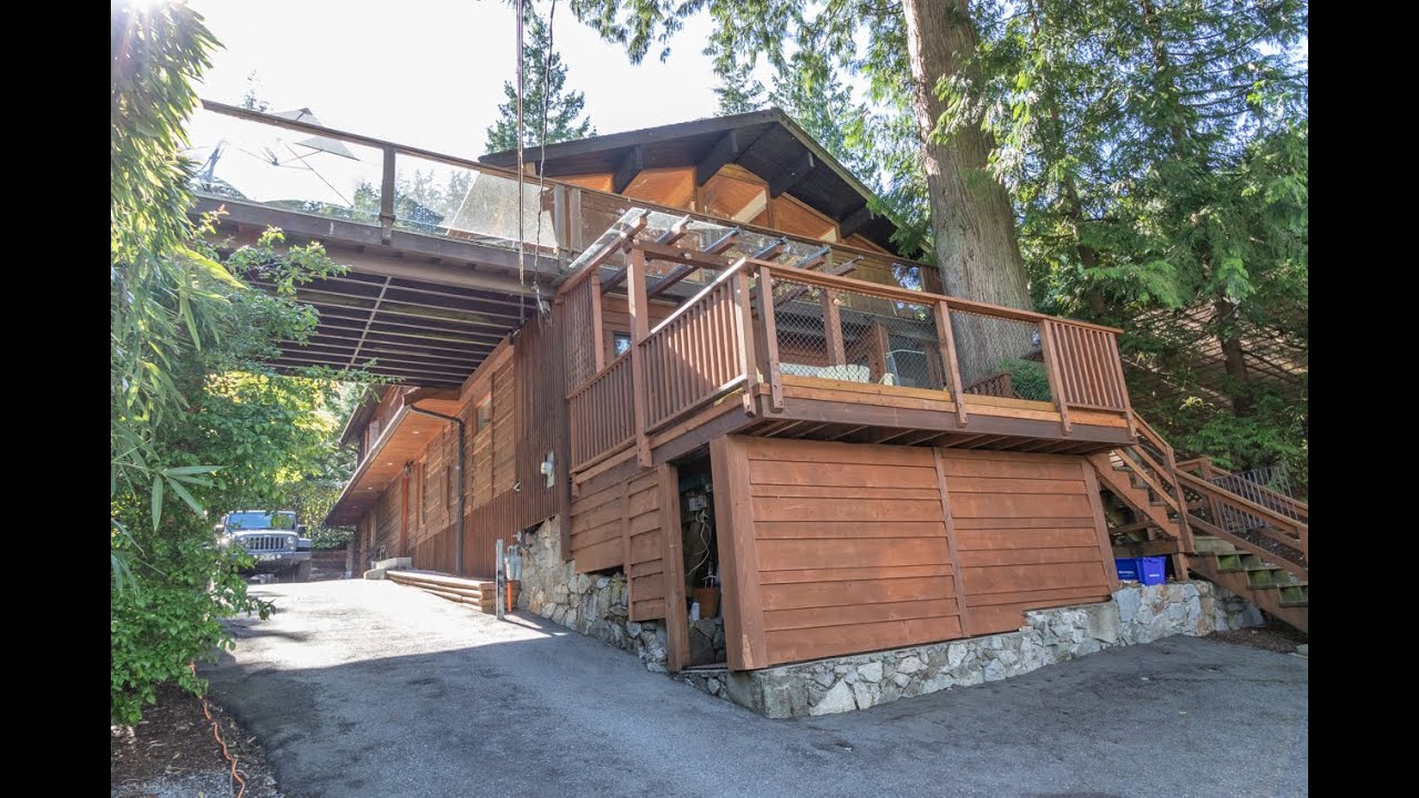 2449 Caledonia Avenue, North Vancouver