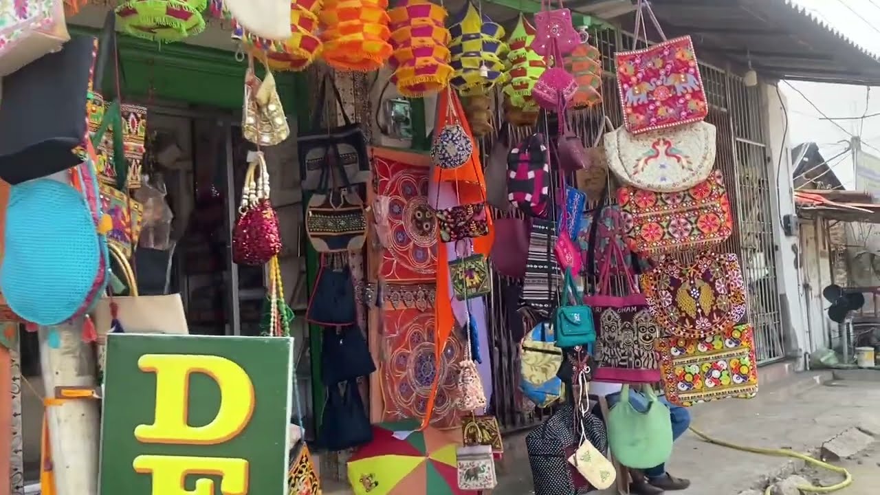 Pipili- Applique Village of India | Pipili Craft Market Tour | Odisha Vlogs | Handicraft of Odisha