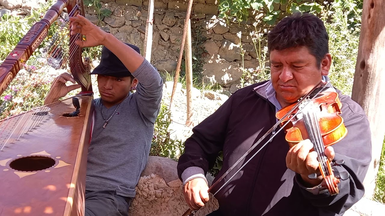 Maestro LUIS BULEJE JACINTO (Qorimaki de Puquio) y Tukito En coracora Parinacochas Ayacucho