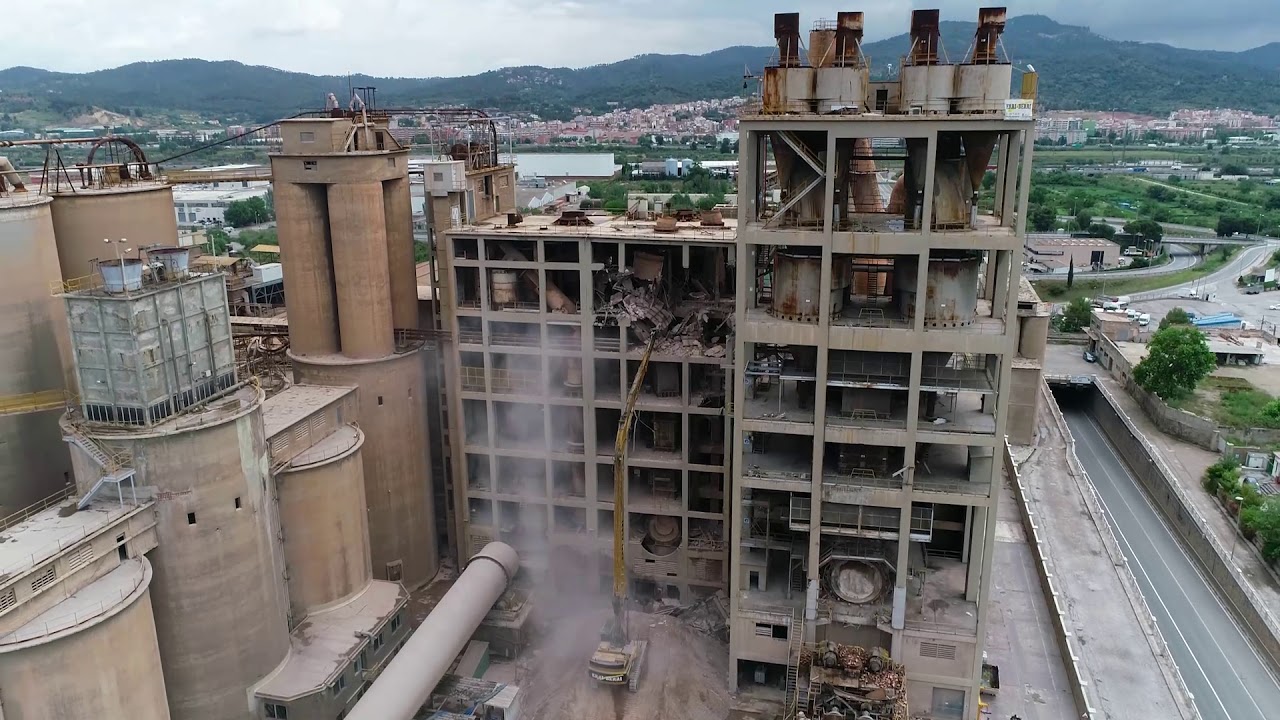 Desmontaje antigua fábrica Sant Vicenç dels Horts - Cementos Molins industrial (versión completa)