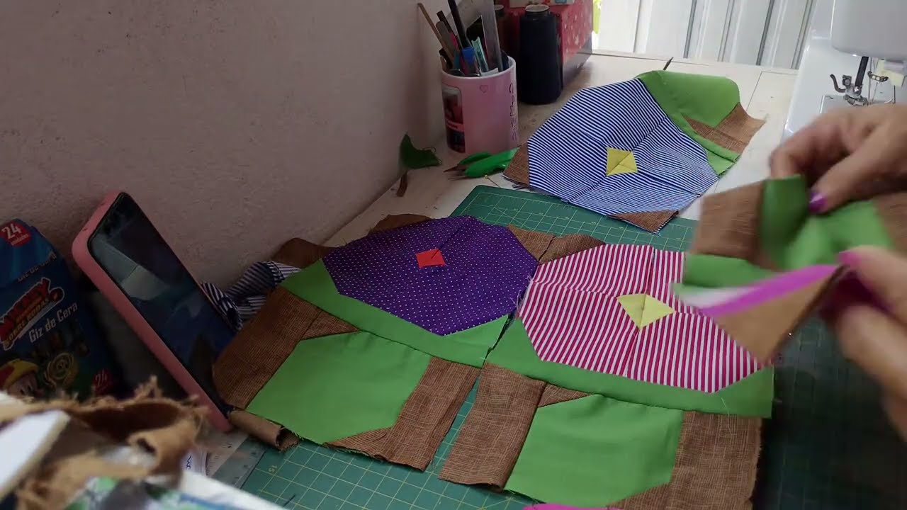Caminho de mesa em patchwork