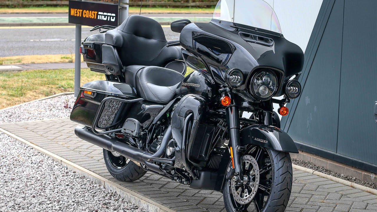2021 HARLEY-DAVIDSON FLHTK ELECTRA GLIDE ULTRA LIMITED | VIVID BLACK @WCHD, GLASGOW, SCOTLAND