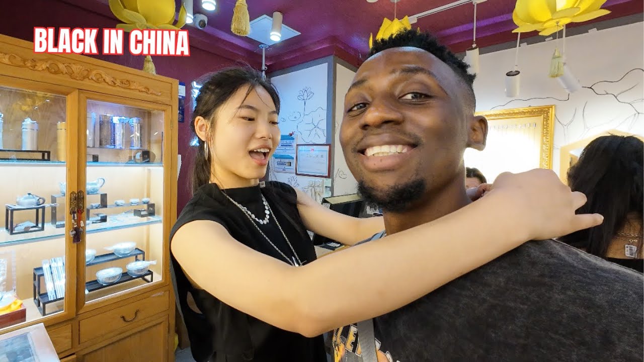 GETTING INTO PROBLEMS IN A CRAZIEST NIGHTLIFE  IN CHINA AND THIS HAPPENED