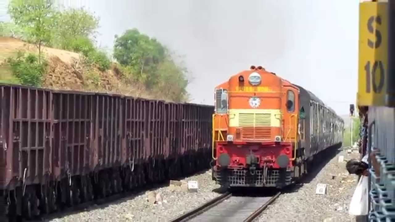 Udyan Express has the last laugh |  Shatabdi Express | Scissors crossing |  - Indian Railways