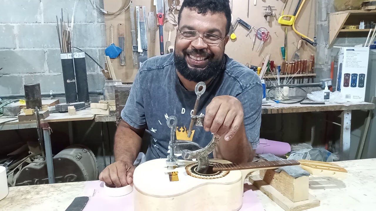 como colar cavalete em violão, cavaquinho, ukulele ou viola?