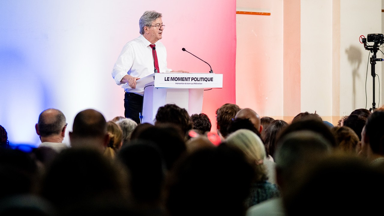 Conf&eacute;rence de Jean-Luc M&eacute;lenchon sur le moment politique