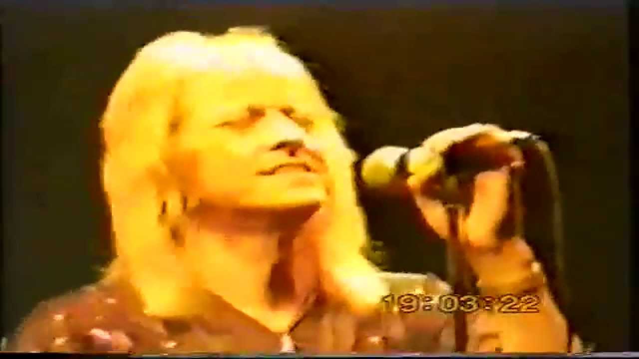 BRIAN CONNOLLY:   B.C. SWEET:     WIG WAM BAM   (live)