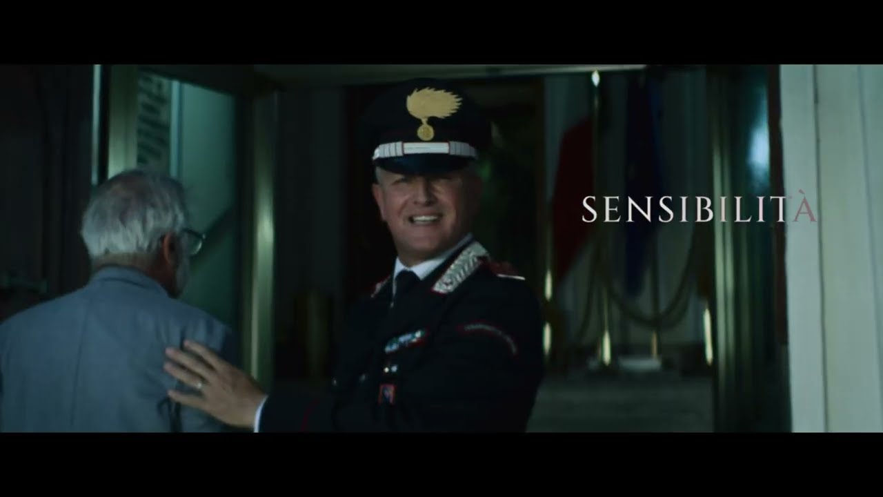 Entra a far parte dell'Arma dei Carabinieri